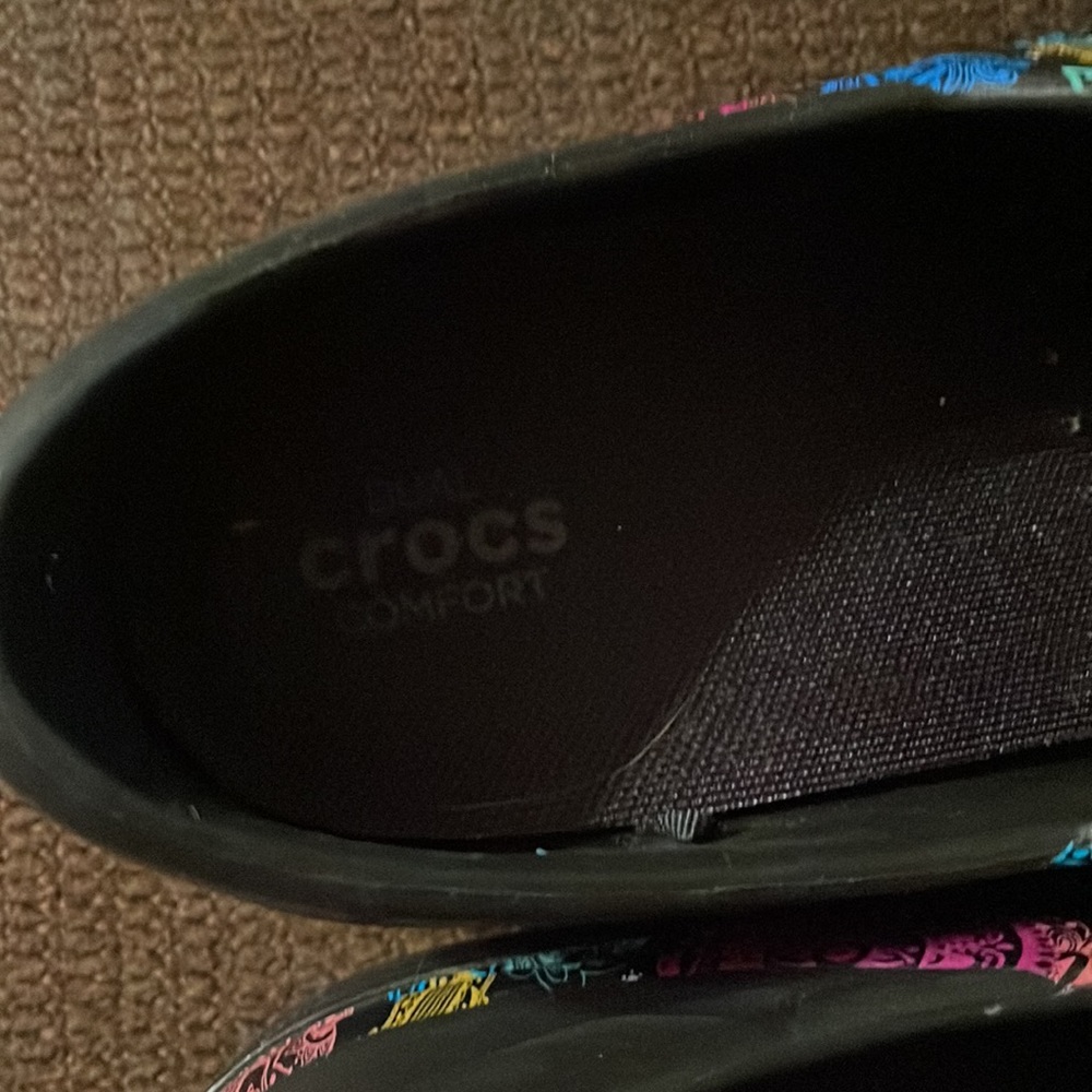 Color black with multi color on them, size 6 Brand new. - Picture 2 of 4